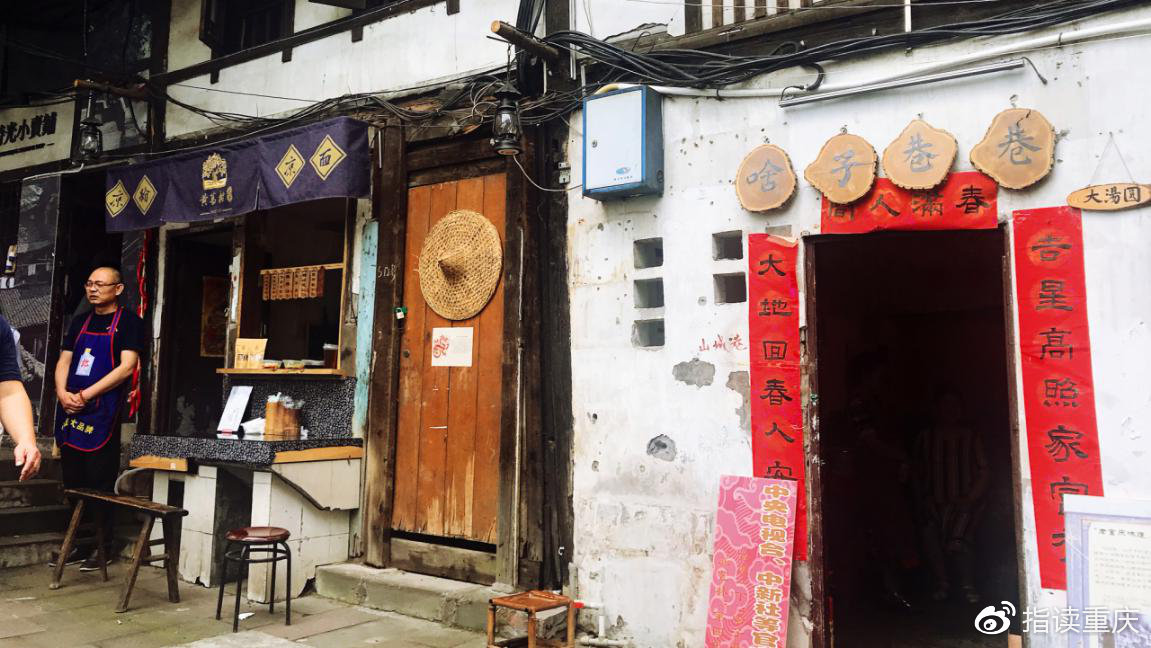 探访小巷隐秘宝藏，一家特色小店的独特魅力（最新新闻中文报道）